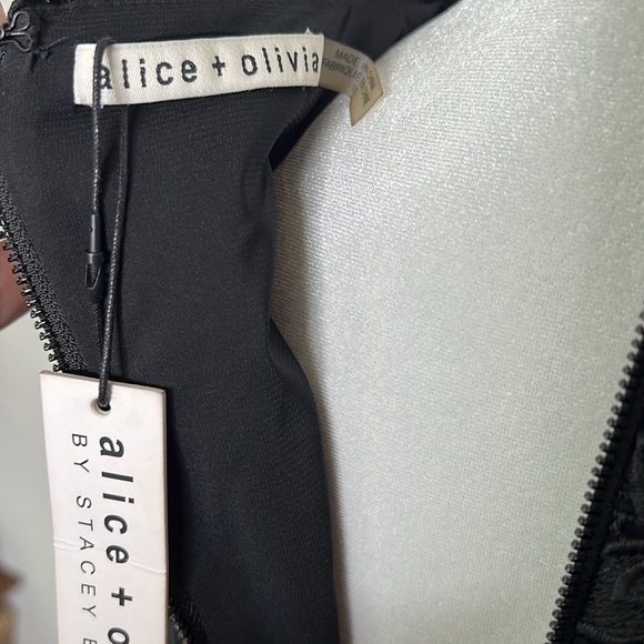 Alice + Olivia Lennon V-Neck Lace Mini Cocktail Dress Black Size 10 NWT! - Picture 14 of 16